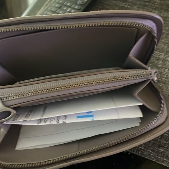 Louis Vuitton EPI Monnaie Zippy coin purse wallet - Picture 6 of 9